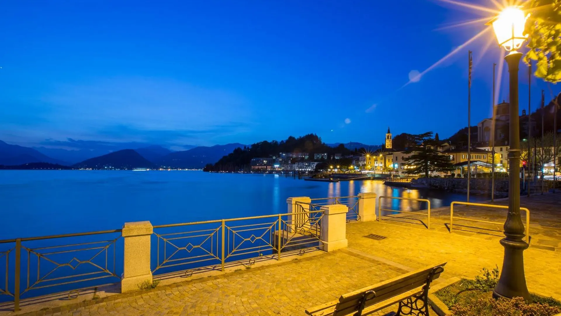 Patty New Apartment In Laveno Center - Happy Rentals לאבנו-מומבלו