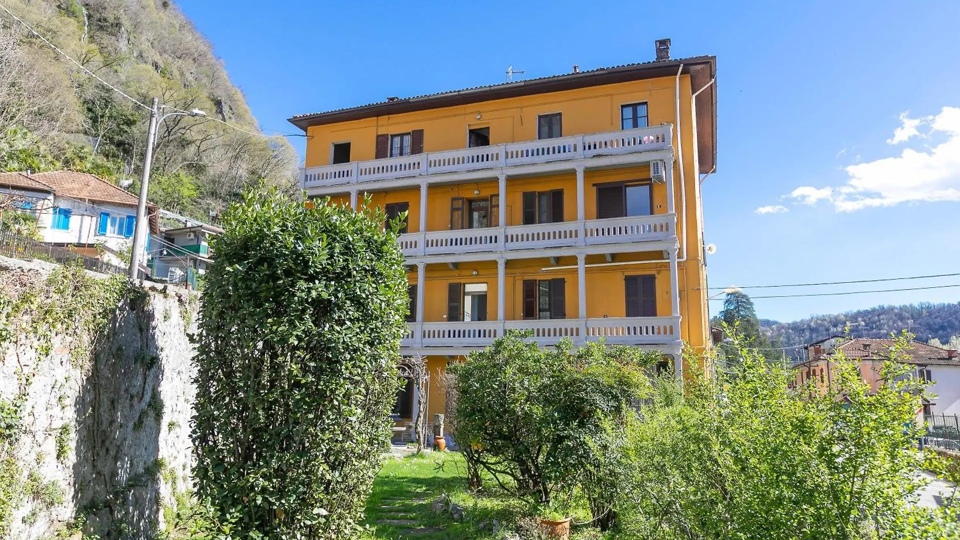 Patty New Apartment In Laveno Center - Happy Rentals